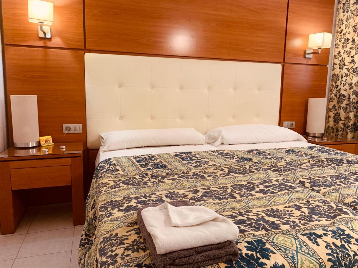 Pondemar Apartaments Vistas Playa Feñabe Exteriér fotografie